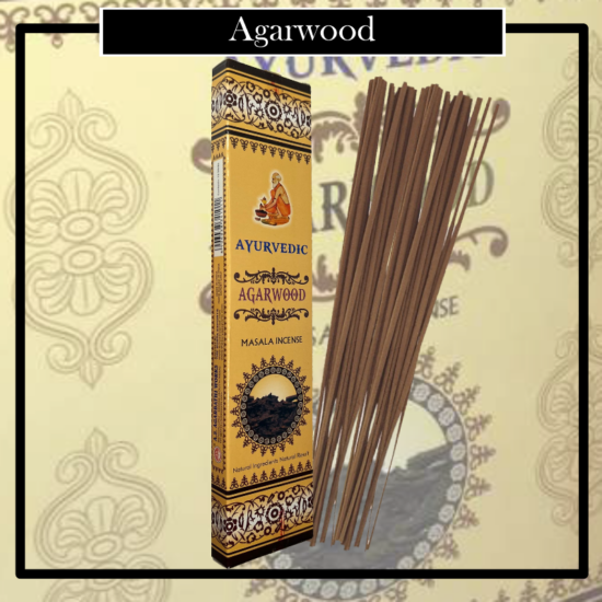 Incienso Natural Ayurvedic es una mezcla de hiervas salvajes medicinales, flores, miel, resinas naturales y aceites aromaticos. Dicha mezcla esta caracterizada por su amplio volumen ayurvedico con las mayores aportaciones medicinales. Incienso Massala indio de alta calidad, compuesto por materias primas naturales y nobles: halmadi, polvo de sándalo blanco y otras hierbas. Excelente fragancia de ambiente, con un marcado aroma que promueve el bienestar y el equilibrio físico, espiritual y mental. Ampliamente utilizado en casas de aromaterapia, esoterismo, misticismo, Yoga, meditación. Especificaciones del producto Aroma: Herbal suave y fresco. Ayurvedic, son inciensos elaborados a mano en Bangalore, la capital del incienso de la India. Presentado en estuches decorativos de 18 grms, con una media de entre 15 unidades de varillas. Este incienso tiene una duración de combustión de 25-35 minutos aprox. Para un uso adecuado y correcto, por favor se recomienda el encendido con fosforo, o con una vela natural, con ello conseguimos encontrar todas las propiedades de cada elemento en combustión y una base aromática natural. ( nunca encendido con gas ). Le presentamos una amplia variedad de incensarios adecuados para el uso de inciensos en varillas. Busca el que mas encaje con tu filosofia y tu decoración ( Incensarios & Portainciensos )